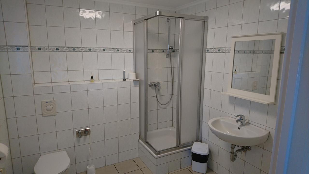 Gasthaus Zur Hecke Schönefeld Buitenkant foto
