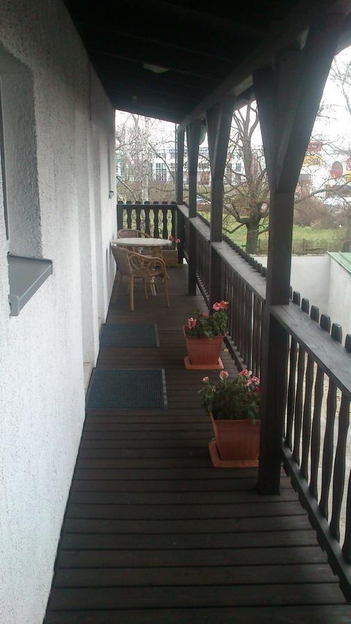 Gasthaus Zur Hecke Schönefeld Buitenkant foto